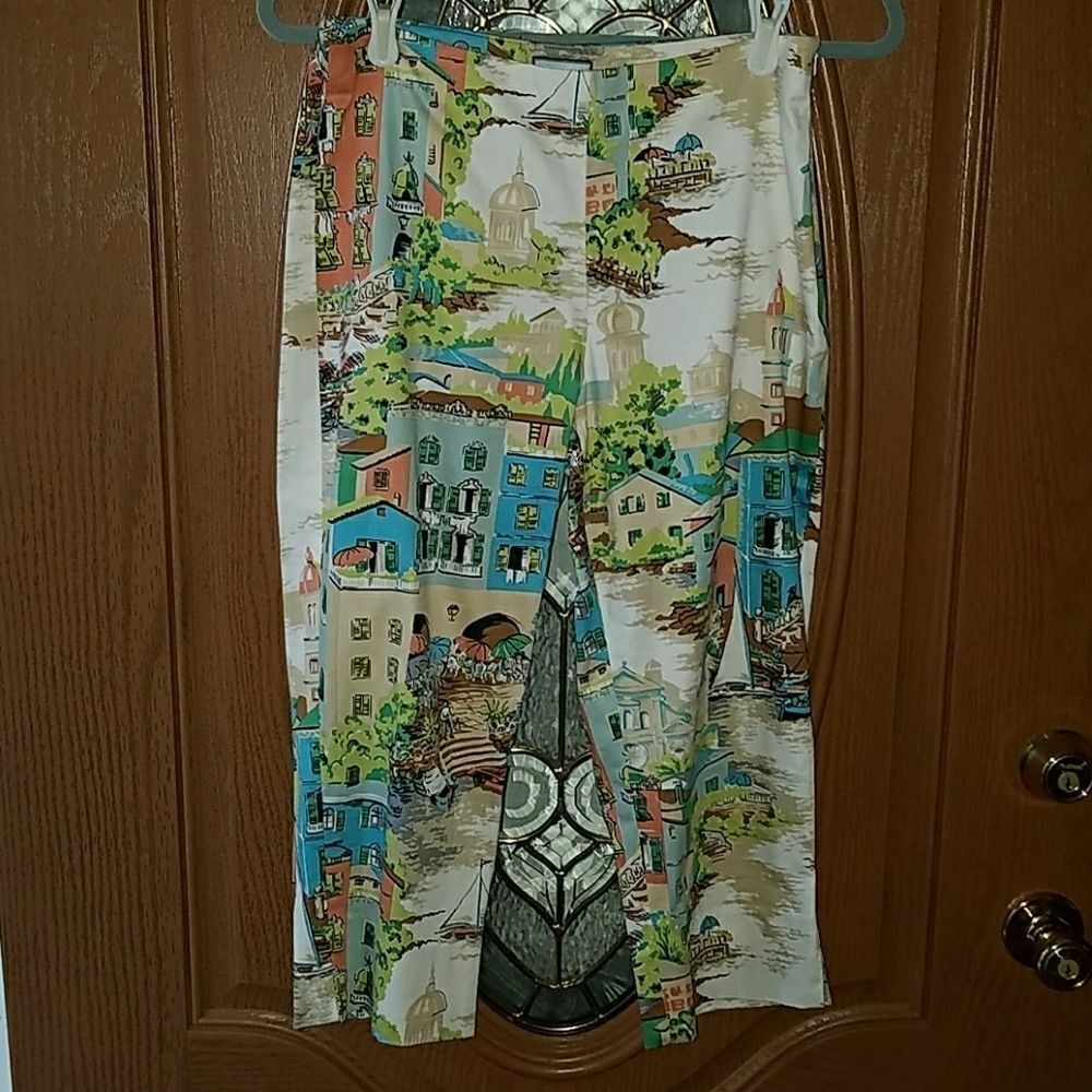 ITW By Claude Brown   capris Sz 4 NWOT